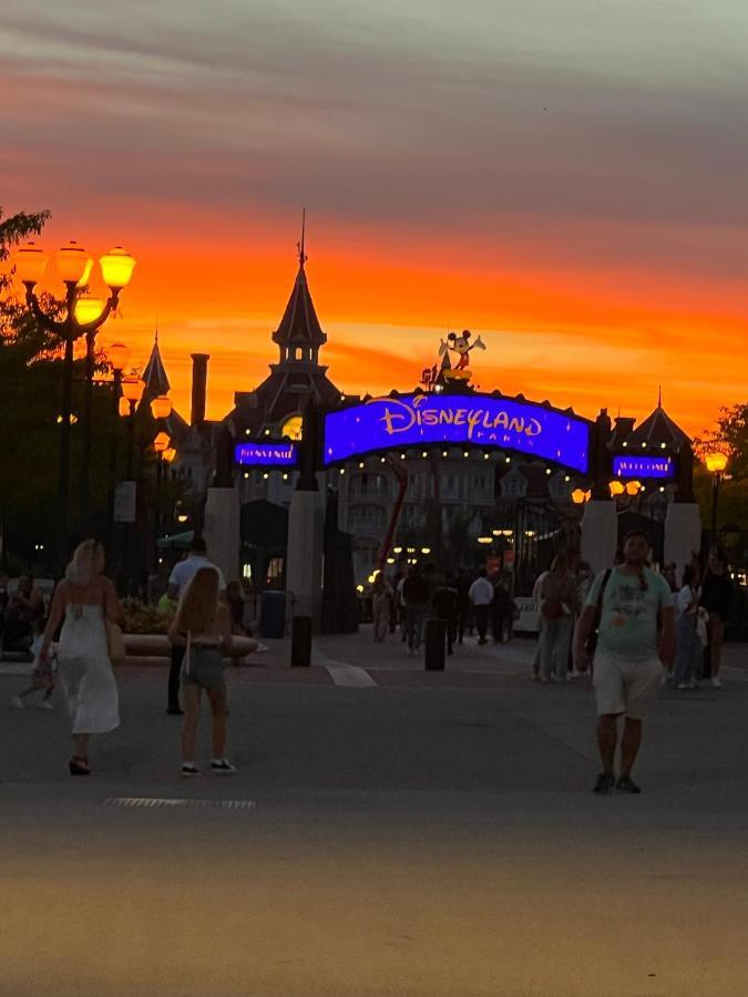 A 10 Mn De Disney Land Paris Appartement Neuf Bussy-Saint-Georges Zewnętrze zdjęcie